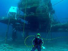 Подготовка членов экипажа комических кораблей в Aquarius Reef Base (2006 год)